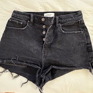 A&F high rise mom curve love shorts!